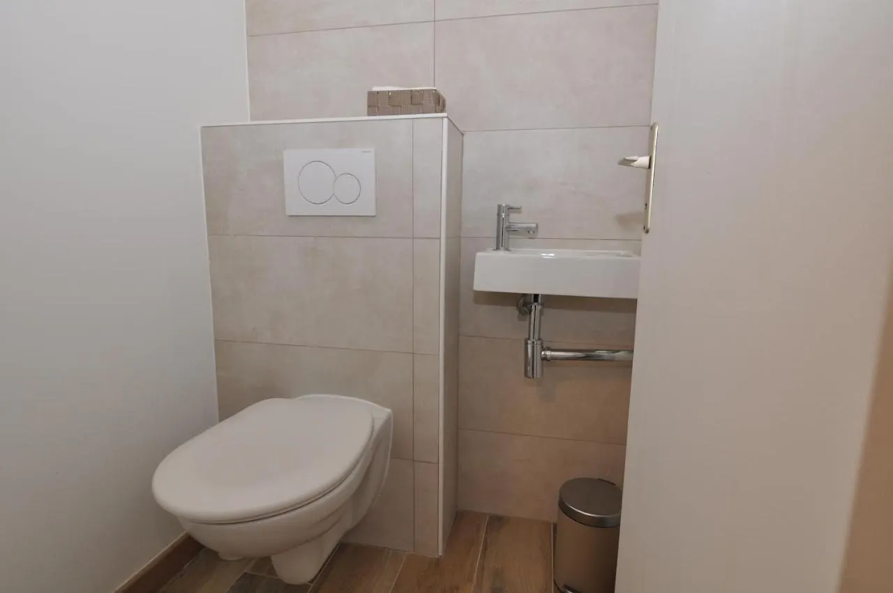 Albert 1Er - Chic One-Bedroom Apartment With Parking - Stayinantibes Francia